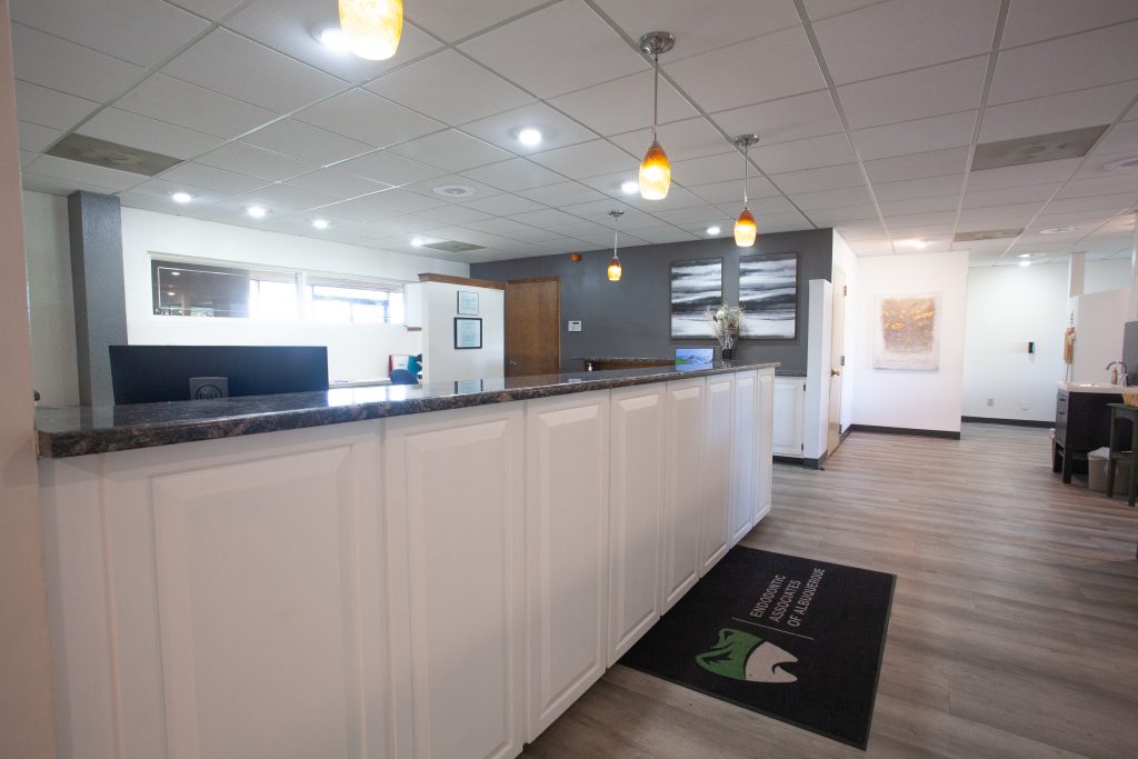 About Endodontic Associates of Albuquerque New Mexico Endodontist